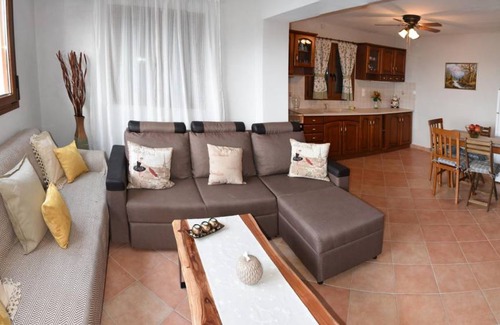 Sourpi Apartment | 52 m² Apartment ∙ 1 bedroom ∙ 6 guests