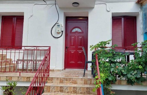 Petra House | 52 m² House ∙ 2 bedrooms ∙ 4 guests