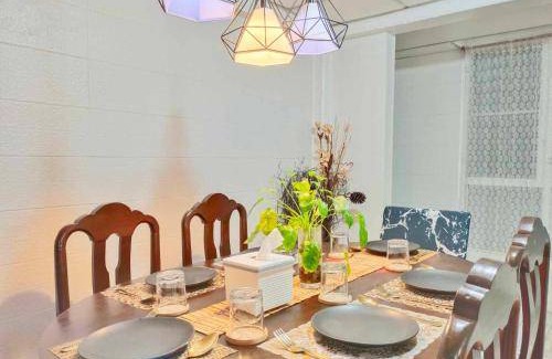 Ratchadaphisek Villa | 557 m² Villa ∙ 4 bedrooms ∙ 12 guests