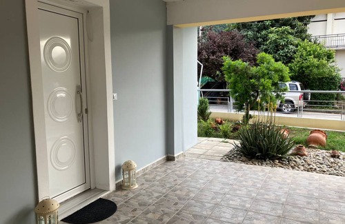 Kamena Vourla Apartment | 66 m² Apartment ∙ 2 bedrooms ∙ 5 guests