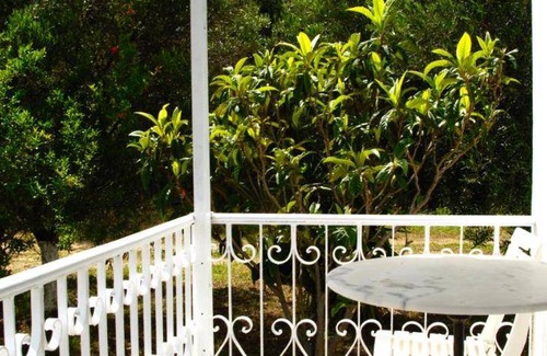 Pallini House | 70 m² House ∙ 2 bedrooms ∙ 6 guests