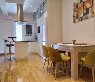 Marousi Apartment | 75 m² Apartment ∙ 2 bedrooms ∙ 5 guests