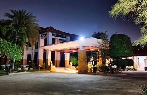 Lak Hok Bed & Breakfast | 80 m² Bed and breakfast ∙ 3 guests