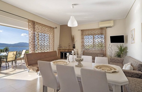 Aktio-Vonitsa House | 80 m² Finca ∙ 2 bedrooms ∙ 6 guests