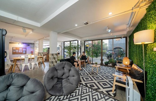 Ban Phan Thom Hostel | 80 m² Hostel ∙ 127 guests