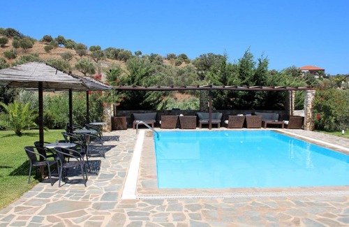 Skoutari House | 80 m² House ∙ 2 bedrooms ∙ 6 guests