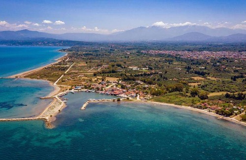 West Achaea House | 80 m² House ∙ 3 bedrooms ∙ 6 guests
