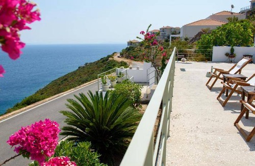 Arkadiko Chorio House | 85 m² House ∙ 2 bedrooms ∙ 6 guests