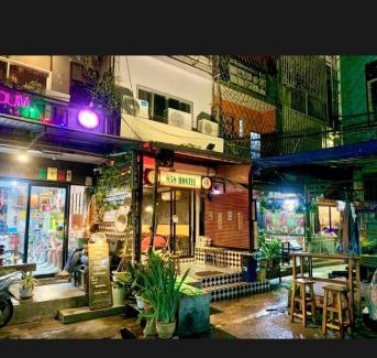 Talat Yot Hostel | 858hostel bkk in khaosan road