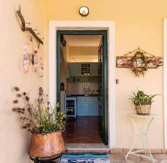 Molos Apartment | 90 m² Apartment ∙ 2 bedrooms ∙ 4 guests