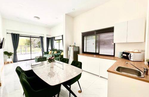Khok Lo House | 90 m² House ∙ 2 bedrooms ∙ 4 guests