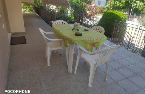 Kamena Vourla Apartment | 98 m² Apartment ∙ 2 bedrooms ∙ 9 guests