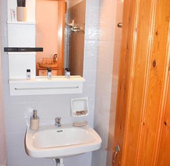 Naousa House | Alfa Rooms