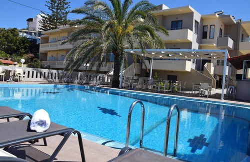 Platanias Town Apartment | Amaryllis Hotel Apartments