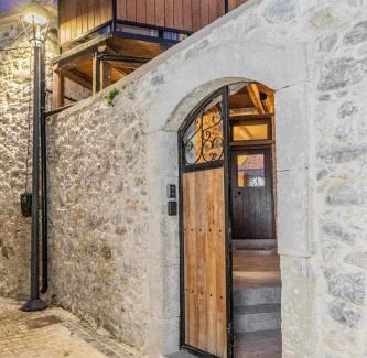 Galipe Apartment | Amplades Vasilia