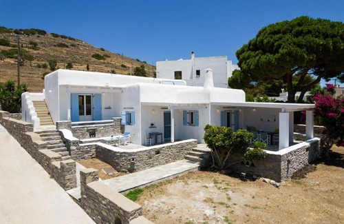 Kostos House | ANEMOS HOUSE