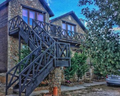 Mesaia Trikala House | Anilia Guesthouse