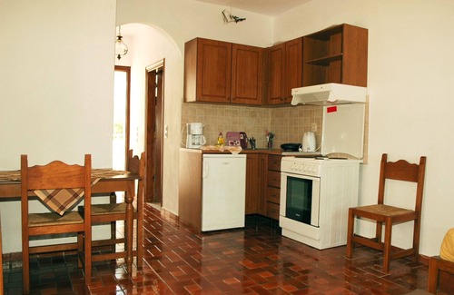 Kalo Chorio Condo | ' Anny Sea & Sun Apartments '