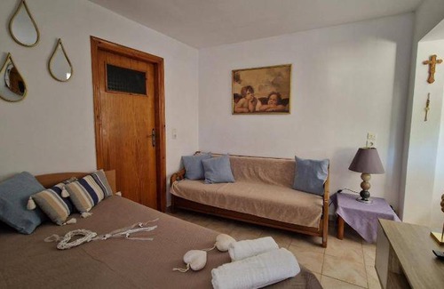 Eresos Apartment | Apartment ∙ 2 bedrooms ∙ 4 guests