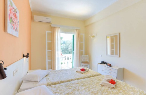 Agios Spyridon Corfu Apartment | Apartment for 4 persons approx. 55 m² in Karniaris, North Greece (Corfu)