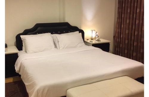 Talat Nuea Apartment | Apartment in Ranghill Residence Phuket by month