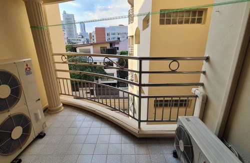 Thonglor Apartment | Baan Arthit