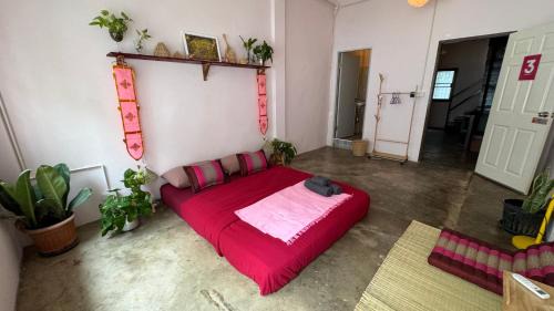 Talat Noi Hostel | Baan YentaFo - Pink House 3rd floor