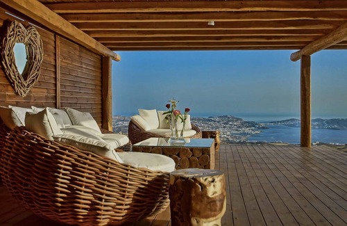 Faros Armenistis Villa | Beautiful Mykonos Villa | 11 Bedrooms | Villa Atlantis | Private Heated.