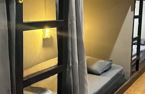Banglamphu Hostel | Bed Space Hostel
