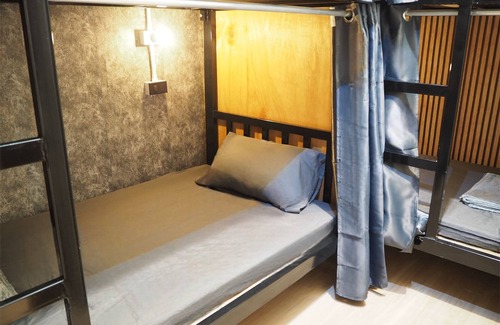 Banglamphu Hostel | Bed Space Hostel