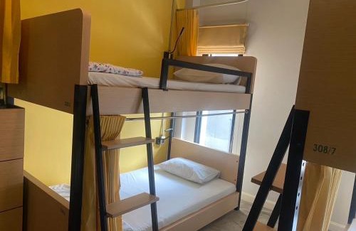 Pathumwan Hostel | Bed@Town Hostel
