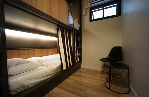 Silom Hotel | Brb Hostel Bangkok Silom