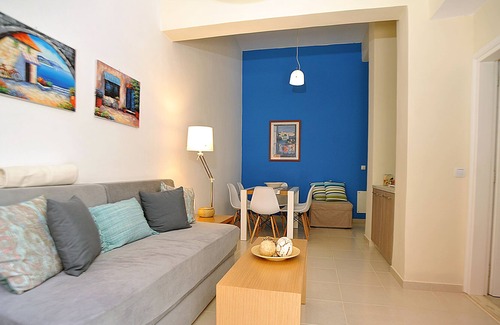 Chania Town Apartment | charming 2 bedrooms, 2 bathrooms close to city center
