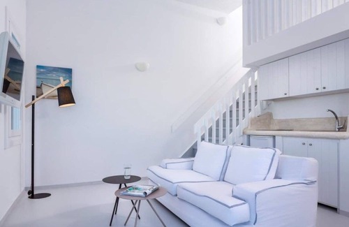 Agios Ioannis Villa | Chef included by Fantasia Villas: Genesis Villa 9 bedrooms