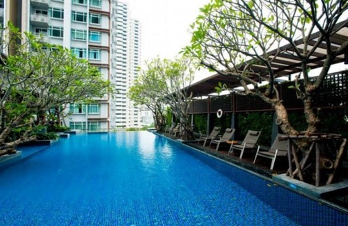 Makkasan Apartment | Circle Condominium by John