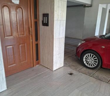 Delta Apartment | Comfortable and Elegant apartment FoFi