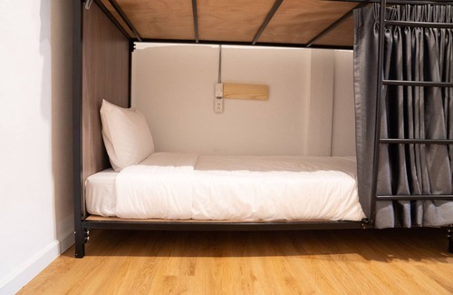 Thanon Phetchaburi Hostel | COZ at Ratchathewi - Hostel