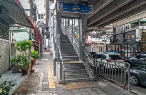Bang Sue Hostel | Cozy Corner Bangpho