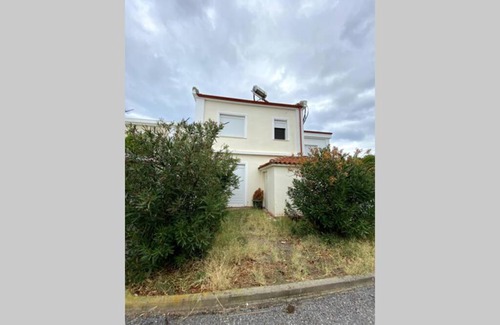 Haniotis House | Cozy Maisonette Rebecca