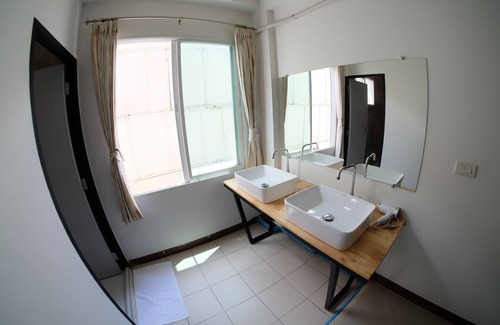 Huay Kaew Hostel | Daizy House - Hostel