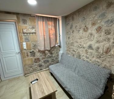 Diasella Apartment | Eleutheria