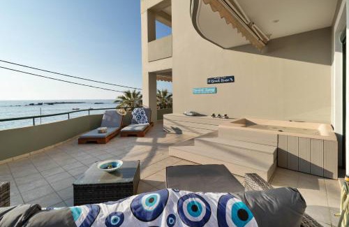 Nea Chora Apartment | Elia Beach Deluxe Apartment