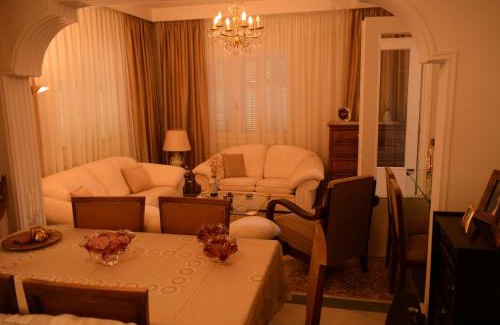 Trikala House | Ellie's House