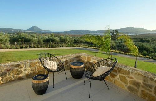Pylos-Nestoras Villa | Family & Golf VILLA LAGUNA TOWERS Gialova Navarino