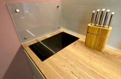 Foiniki House | FinIQ Boutiq Studios