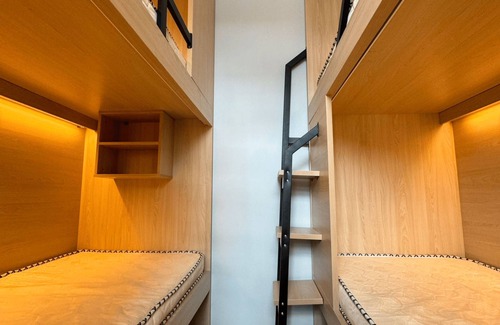 Rama 9 Hostel | First Villa Life Hostel