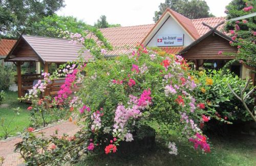 Lamai Resort | Flower Paradise Bungalows & Swiss Restaurant Roestiland
