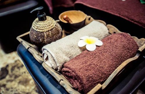 Bang Sao Thong Hotel | Grand Parazo Hotel Suvarnbhumi Airport