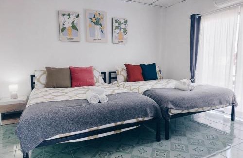 Phu Khao Thong Hostel | Hello Sunshine