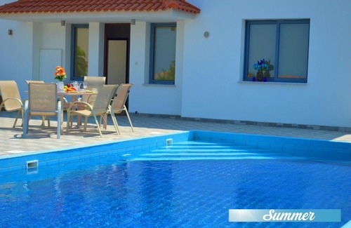 Paralimni Villa | Hilltop Villa Protaras